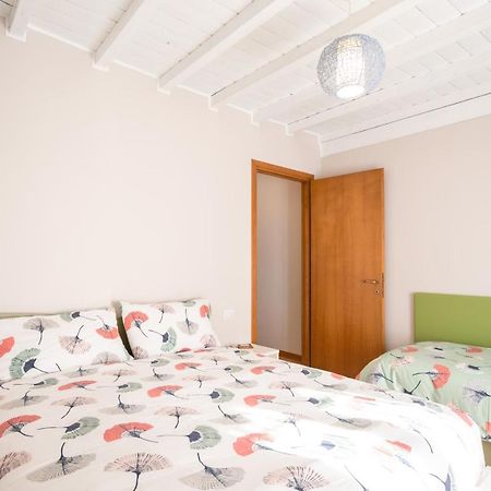 Apartamento Le Tre Ninfee Di Pusiano! Free Parking Exterior foto