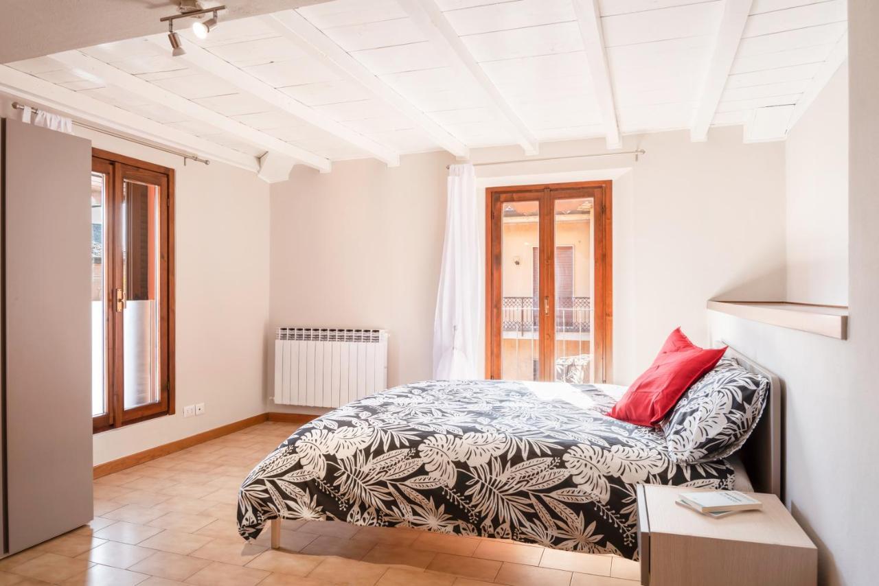 Apartamento Le Tre Ninfee Di Pusiano! Free Parking Exterior foto